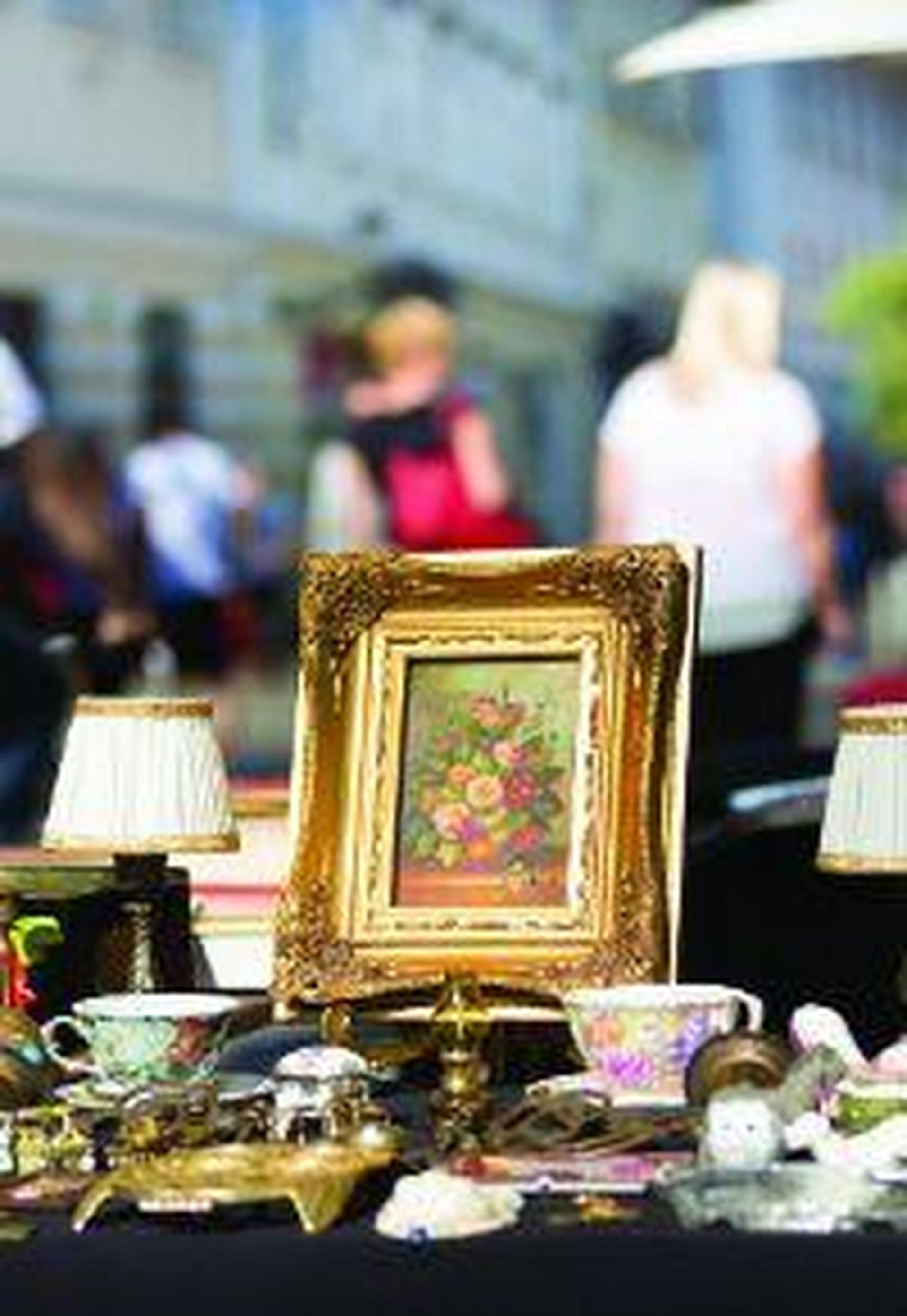 Brocante portrait - OTS Photo issue du flux Tourinsoft